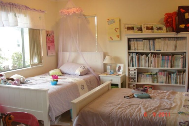 Photo of property in 11 Garden Lane, Torbay, Auckland, 0632