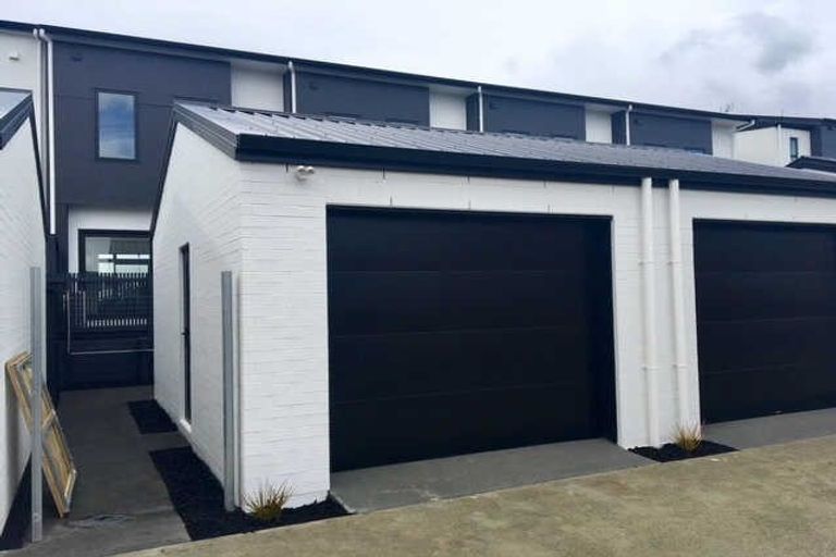 Photo of property in 4 Alexander Willis Crescent, Hobsonville, Auckland, 0616