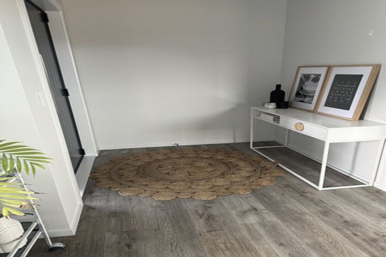 Photo of property in 11 Te Hirawanui Drive, Kelvin Grove, Palmerston North, 4414