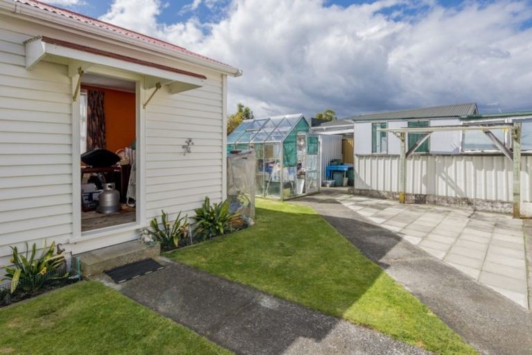 Photo of property in 11 Parsons Avenue, Levin, 5510