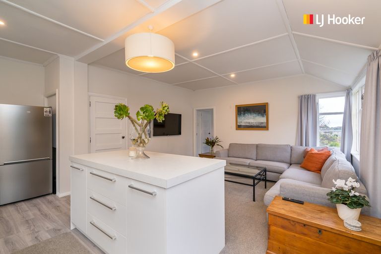 Photo of property in 88 Somerville Street, Andersons Bay, Dunedin, 9013