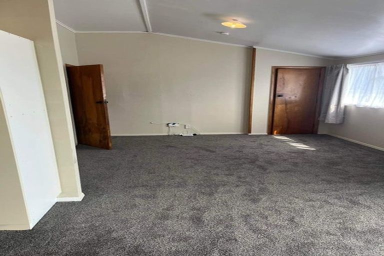Photo of property in 7a Hampshire Street, Cannons Creek, Porirua, 5024