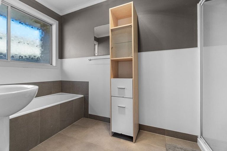 Photo of property in 11b Anthony Crescent, Bader, Hamilton, 3206