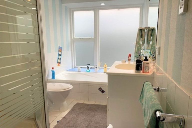 Photo of property in 33 Buccleugh Street, Phillipstown, Christchurch, 8011