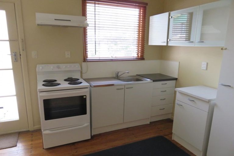 Photo of property in 4/98 Mathesons Road, Phillipstown, Christchurch, 8011