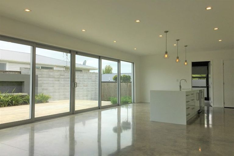 Photo of property in 22 Kelly Street, Inglewood, 4330