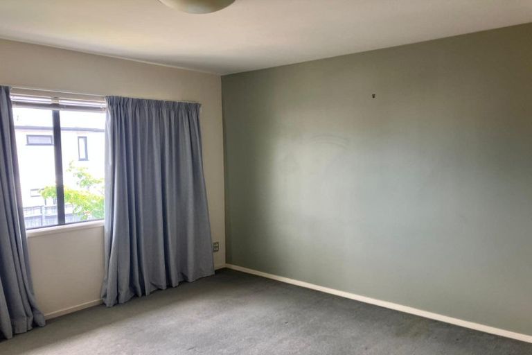 Photo of property in 55/2 Armoy Drive, East Tamaki, Auckland, 2016