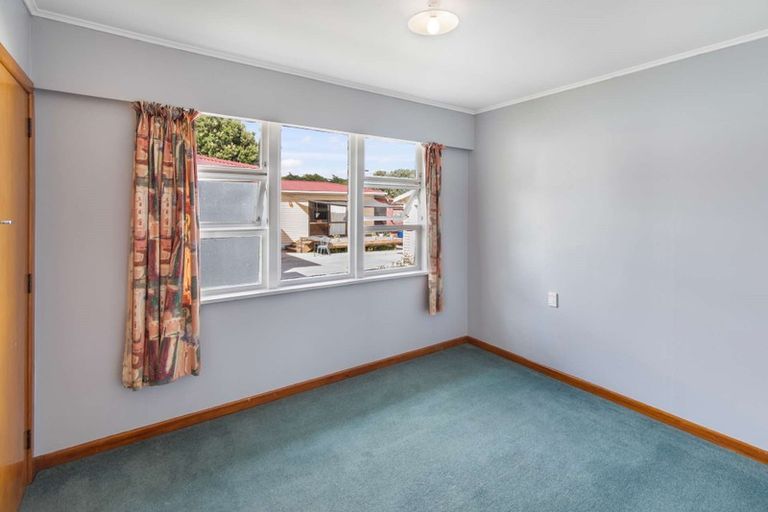 Photo of property in 14 Matai Street, Levin, 5510