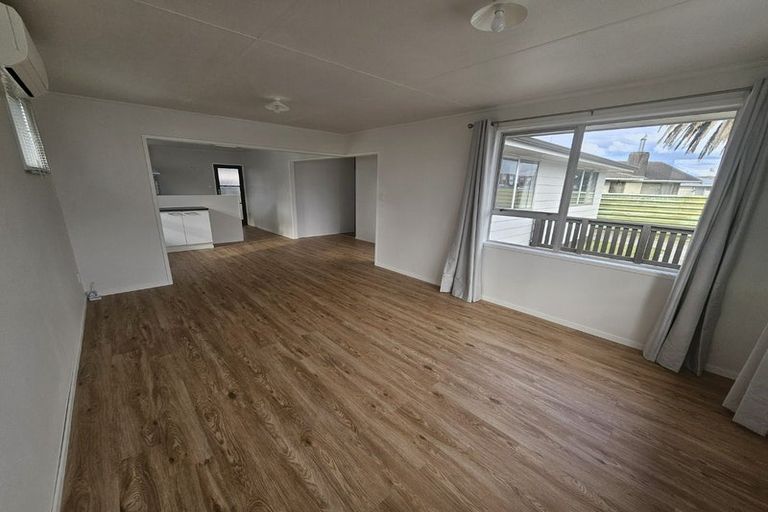 Photo of property in 737a Maunganui Road, Mount Maunganui, 3116