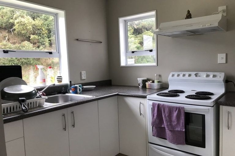 Photo of property in 24 Vancouver Street, Kingston, Wellington, 6021