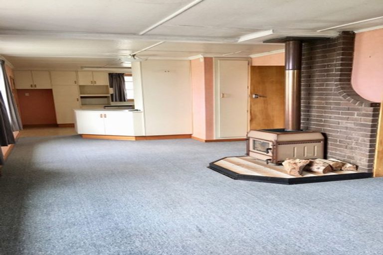 Photo of property in 1831 Tuatapere-orepuki Highway, Tuatapere, 9620