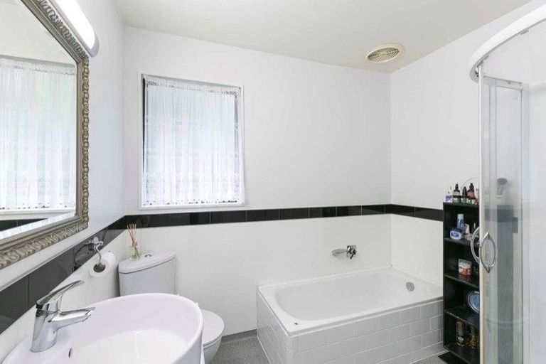 Photo of property in 61b Townsend Road, Miramar, Wellington, 6022