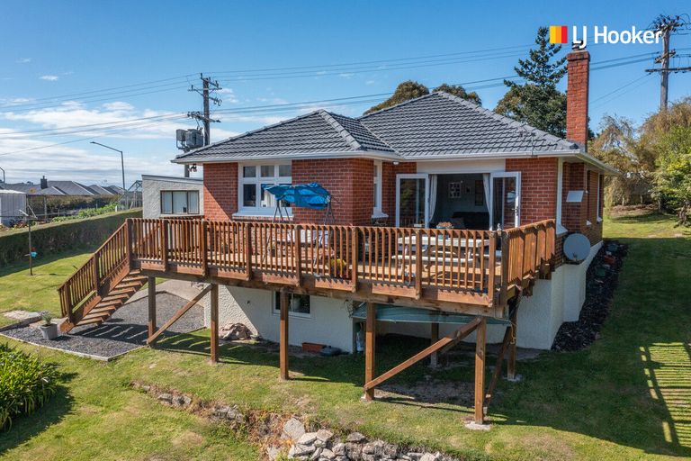 Photo of property in 8 Saddleview Place, Fairfield, Dunedin, 9018