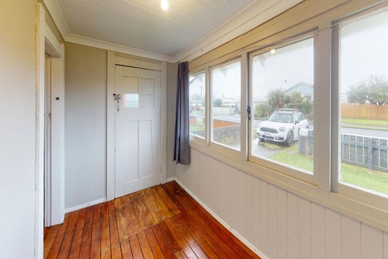 Photo of property in 82 Matai Street, Castlecliff, Whanganui, 4501