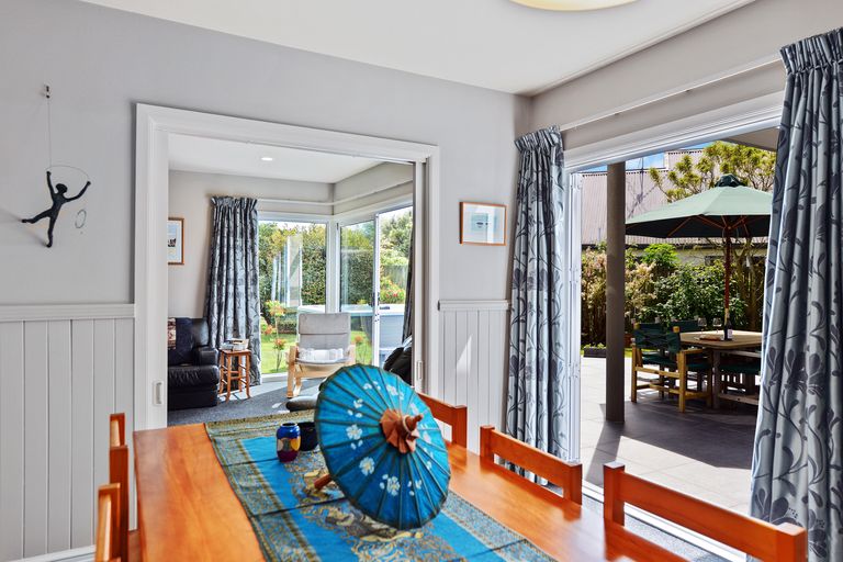 Photo of property in 19 Harrods Court, Ilam, Christchurch, 8053