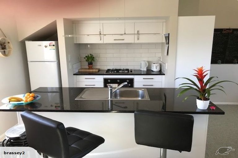 Photo of property in 2a Brassey Road, Saint Johns Hill, Whanganui, 4500