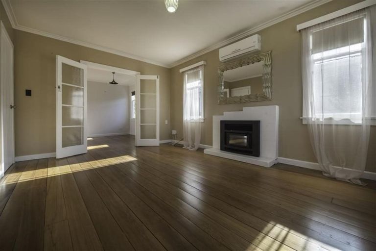 Photo of property in 11 Tripoli Street, Onekawa, Napier, 4110