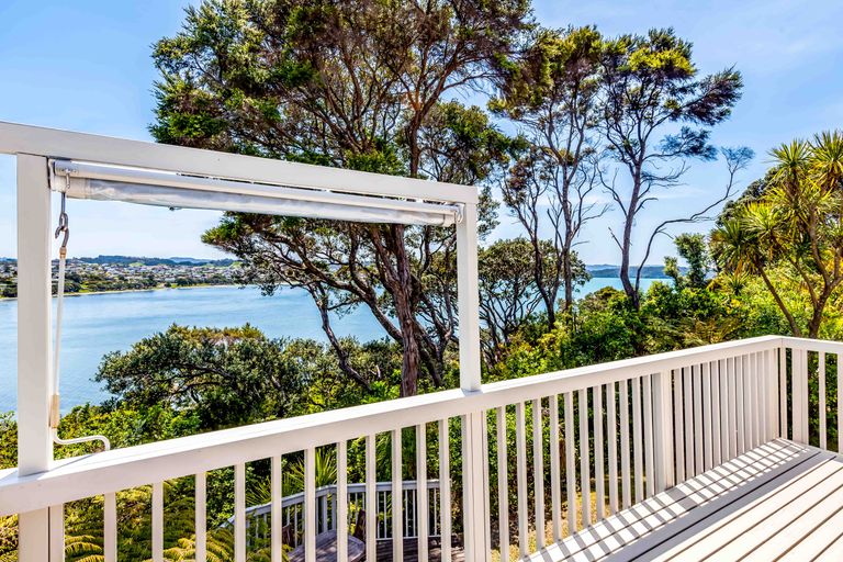 Photo of property in 60 Fidelis Avenue, Snells Beach, 0920