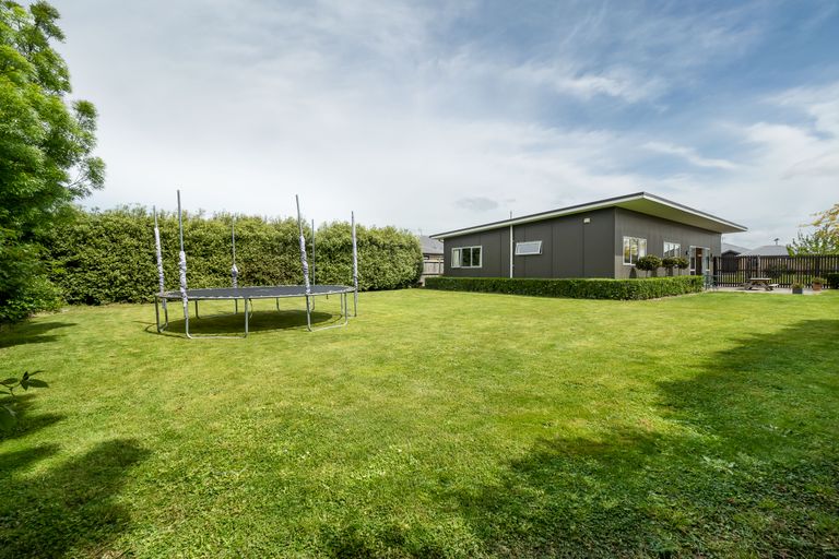 Photo of property in 4 Millesimes Way, Yaldhurst, Christchurch, 8042