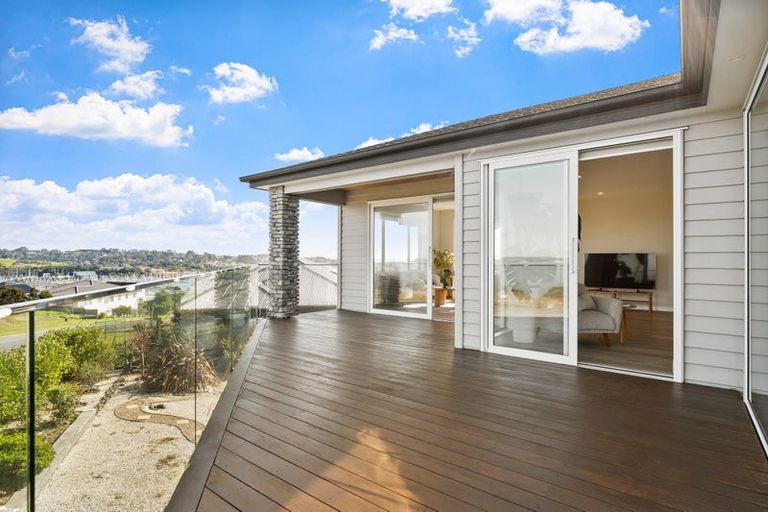 Photo of property in 38 Discovery Drive, Gulf Harbour, Whangaparaoa, 0930