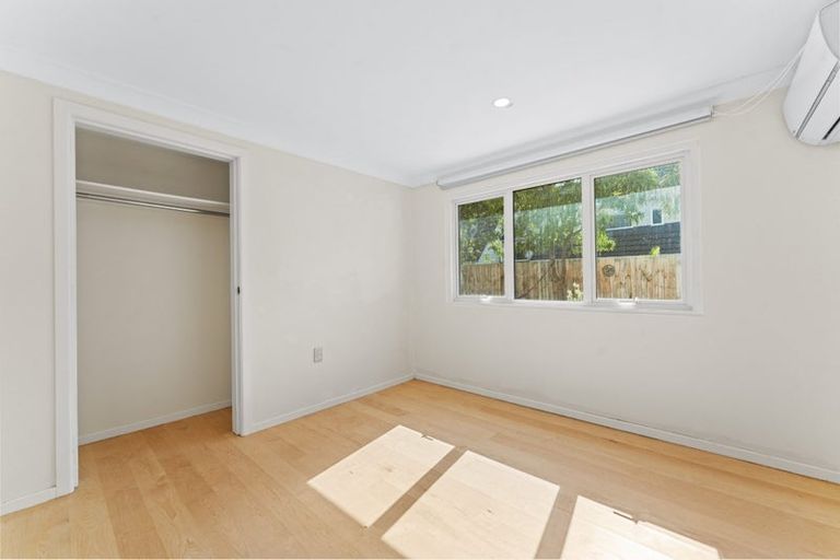 Photo of property in 1a Muritai Road, Milford, Auckland, 0620