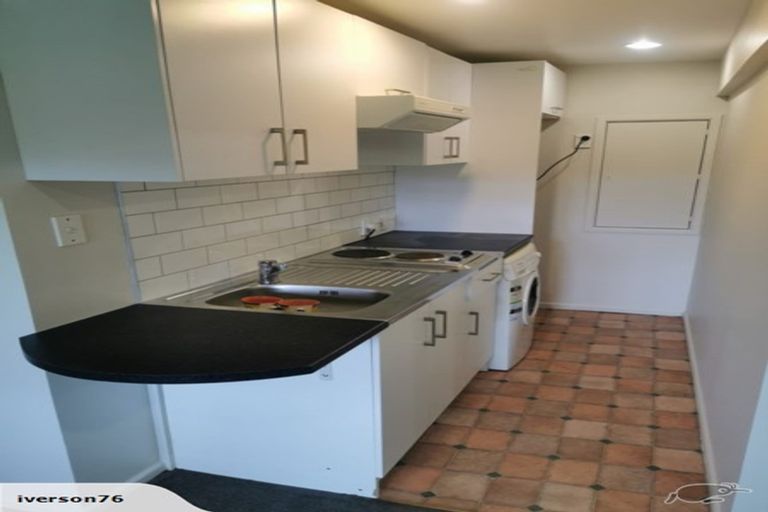 Photo of property in 22 Mulberry Street, Maungaraki, Lower Hutt, 5010