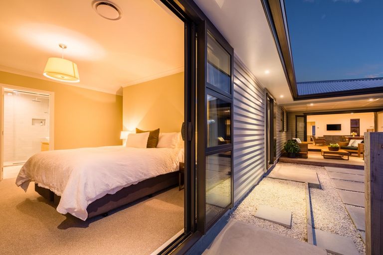 Photo of property in 17 Orchard Terrace, Riverhead, 0820