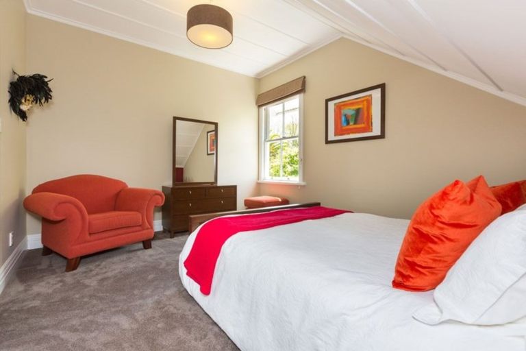 Photo of property in 157 Tikorangi Road East, Tikorangi, Waitara, 4383