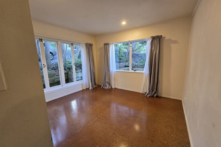 Photo of property in 218 Wade River Road, Wade Heads, Whangaparaoa, 0932