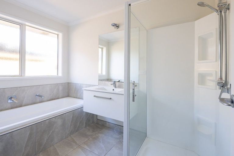 Photo of property in 53 Meadowfield Street, Flagstaff, Hamilton, 3210