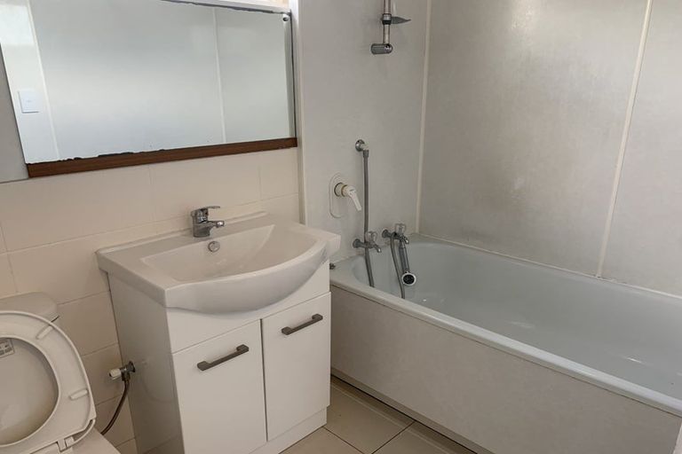 Photo of property in 5/13 Armadale Road, Remuera, Auckland, 1050