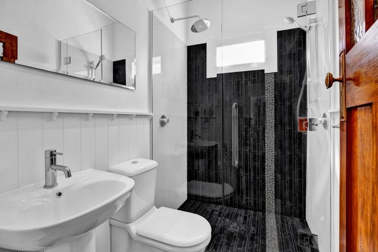 Photo of property in 21 Maire Street, Hawera, 4610