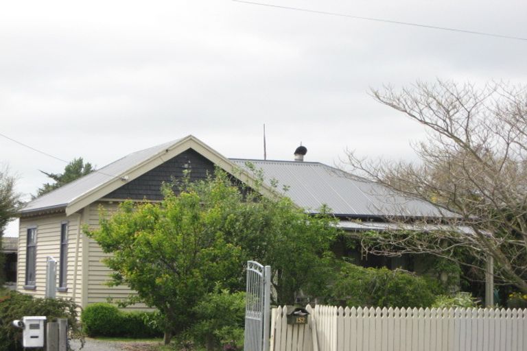 Photo of property in 152 Grimseys Road, Redwood, Christchurch, 8051