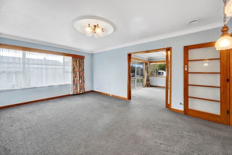 Photo of property in 23 Hinau Street, Inglewood, 4330