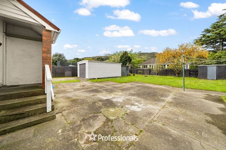 Photo of property in 1110 High Street, Taita, Lower Hutt, 5011