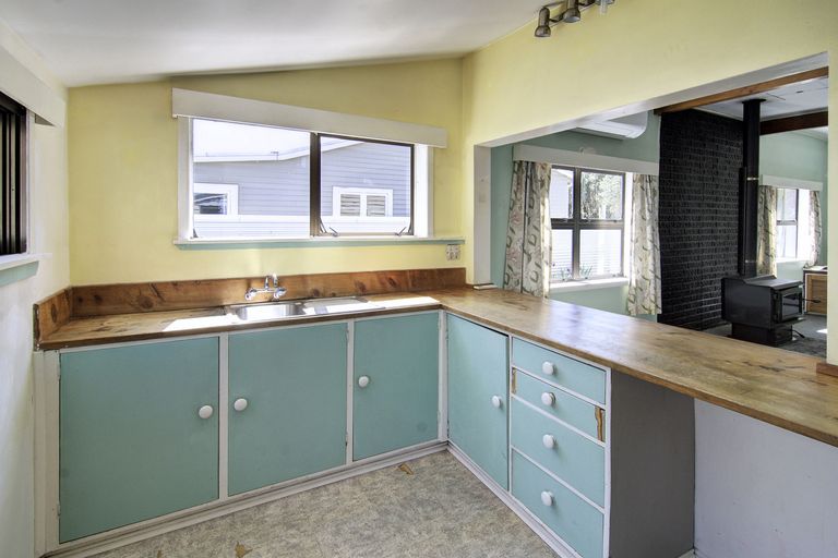 Photo of property in 25 Clifton Avenue, Carterton, 5713