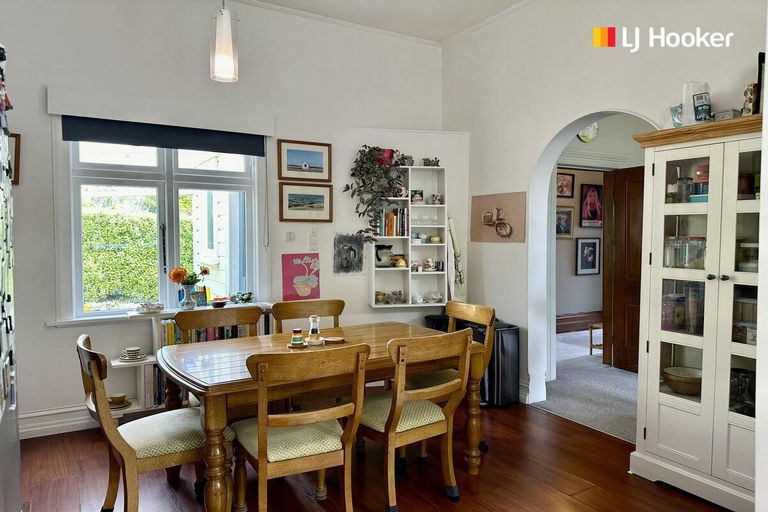 Photo of property in 24 Mataora Road, Kenmure, Dunedin, 9011