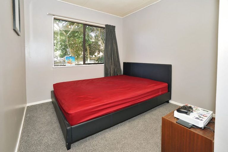 Photo of property in 37 Splitt Avenue, Glenview, Hamilton, 3206