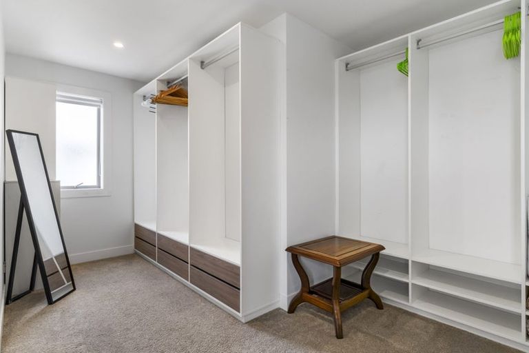Photo of property in 24 Beach Road, Castor Bay, Auckland, 0620
