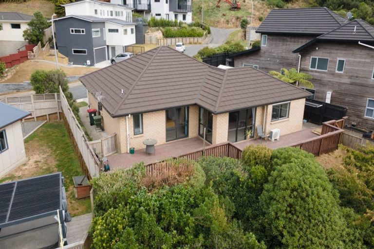 Photo of property in 36 Turriff Crescent, Kenepuru, Porirua, 5022