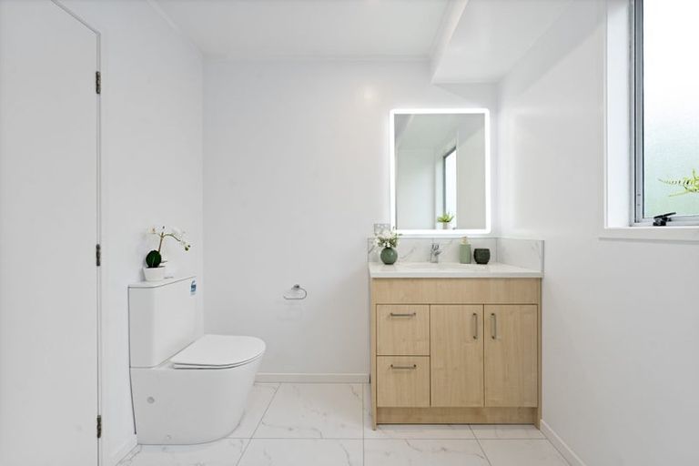 Photo of property in 16 Andelko Place, Henderson, Auckland, 0612