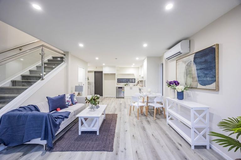 Photo of property in 4/6 Vine Street, Mangere East, Auckland, 2024