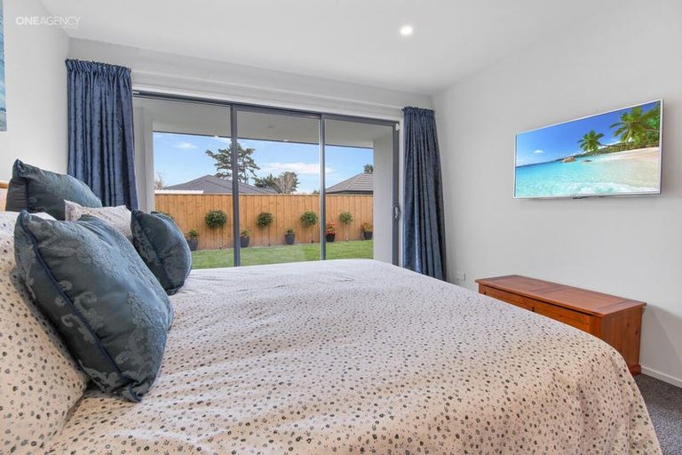 Photo of property in 5 Kokopu Street, Pegasus, 7612