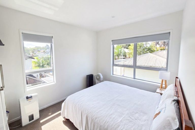 Photo of property in 3/492 East Coast Road, Windsor Park, Auckland, 0630