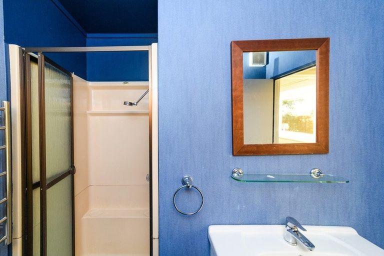 Photo of property in 348 College Street, West End, Palmerston North, 4410