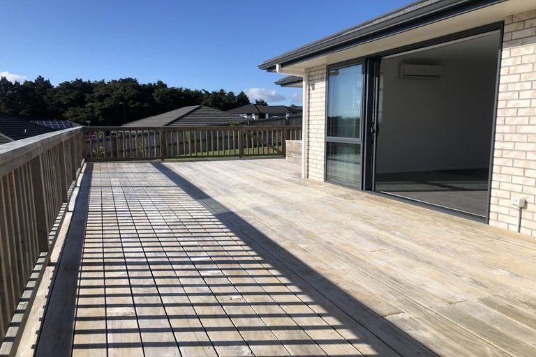 Photo of property in 76 Pebble Beach Boulevard, Te Kamo, Whangarei, 0112