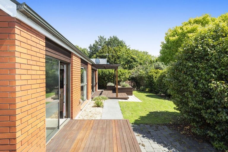 Photo of property in 20 Lavandula Crescent, Burnside, Christchurch, 8042