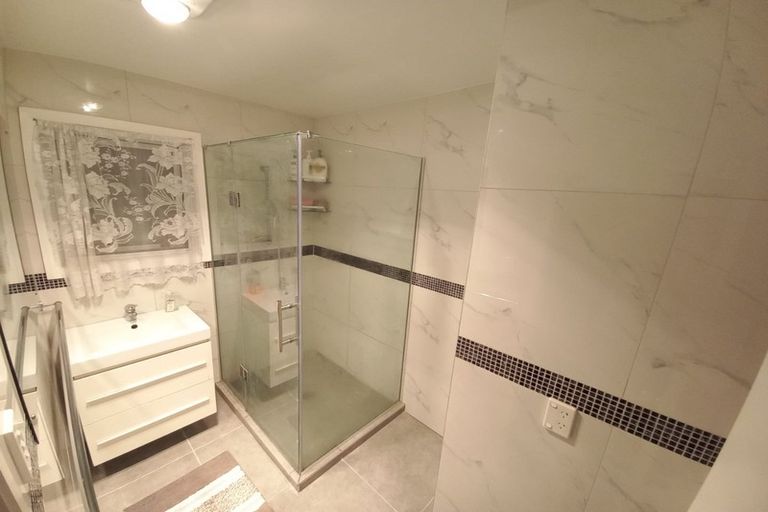 Photo of property in 8 Tiari Place, Mangere East, Auckland, 2024