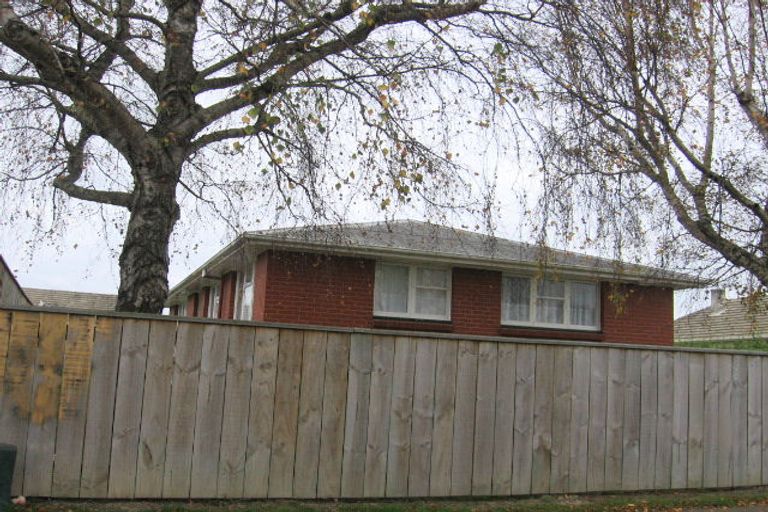 Photo of property in 15 Coventry Street, Highbury, Palmerston North, 4412