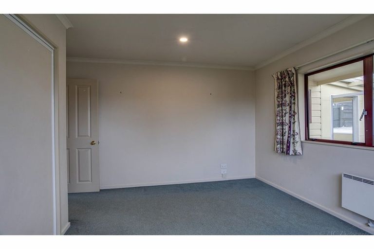 Photo of property in 16a Macdonald Street, Waimataitai, Timaru, 7910